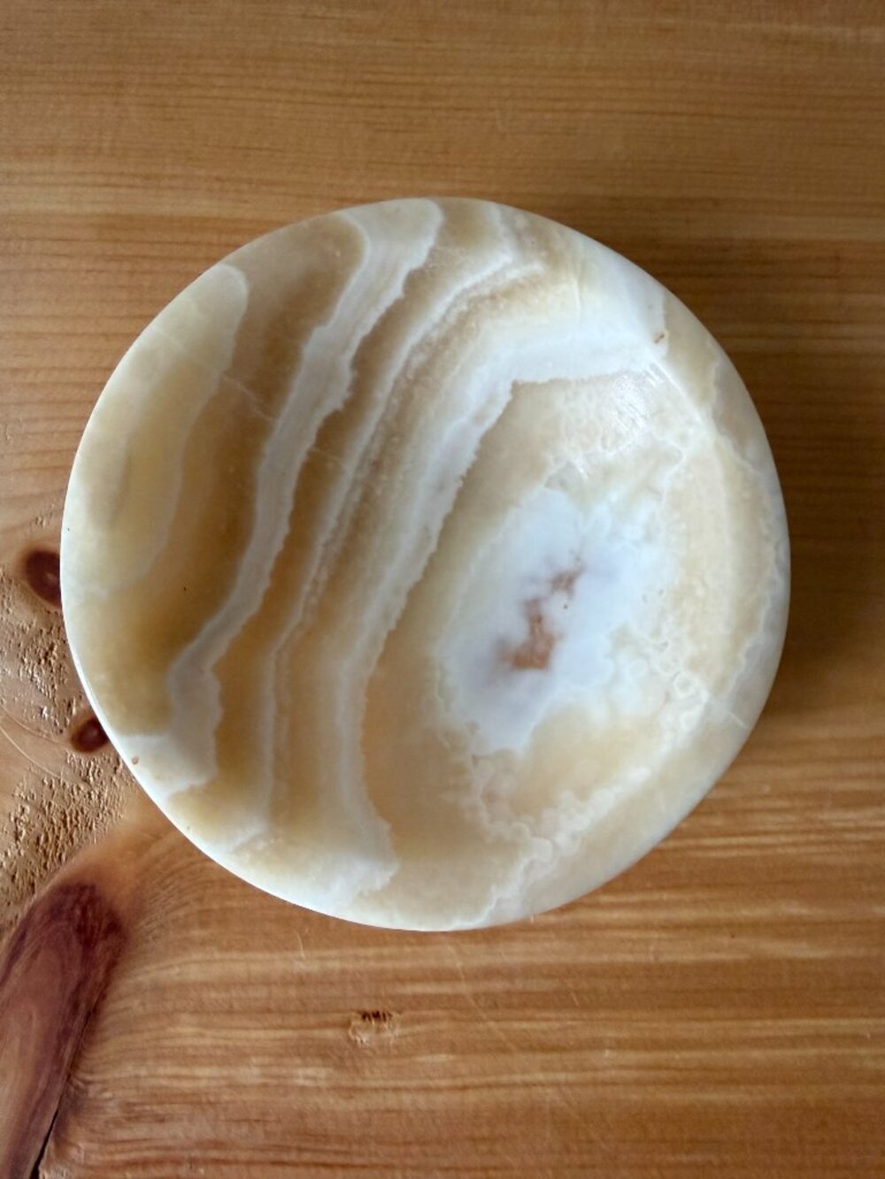 Vintage Hand Carved Banded Onyx Catchall Dish | 5" Marbled Stone Bowl - Picture 5 of 8
